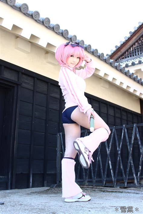 senran kagura hibari cosplay overwhelmingly pink sankaku complex