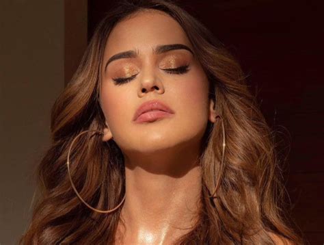 weather girl yanet garcia tease fans in wild video showing off her