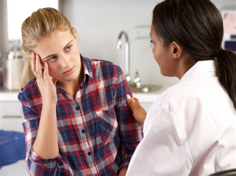How To Prepare Your Teen For That First Ob Gyn Visit