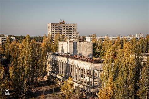autumn  pripyat  visit  chernobyl  behance