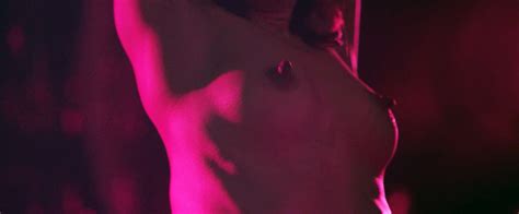 Nude Video Celebs Victoria Gomez Nude Peelers 2016