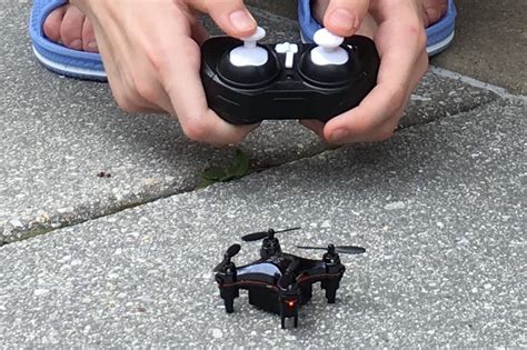 tiny aerix vidius fpv drone packs substantial fun gearbrain