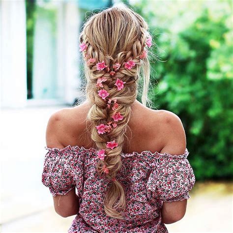 Swedish Woman Creates Stunning Braided Hairstyles And Teaches You How