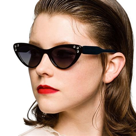 2019 new fashion cat eye sunglass point drill small frame sunglasses