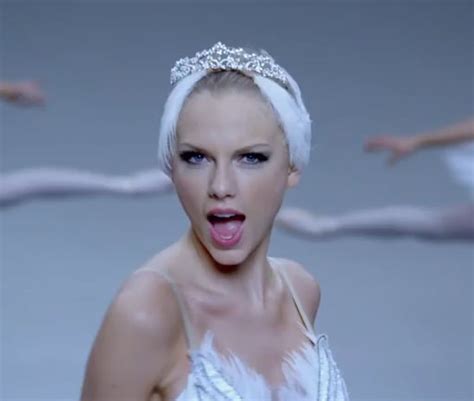 Taylor Swift Shake It Off Makeup Popsugar Beauty