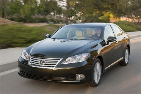 lexus announces   es