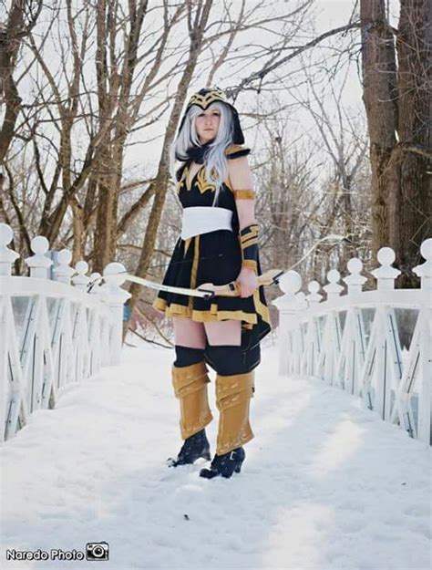 League Of Legends Ashe Cosplay