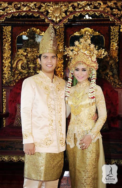 south sumatra wedding outfit south of sumatra wedding pinterest weddings indonesia and