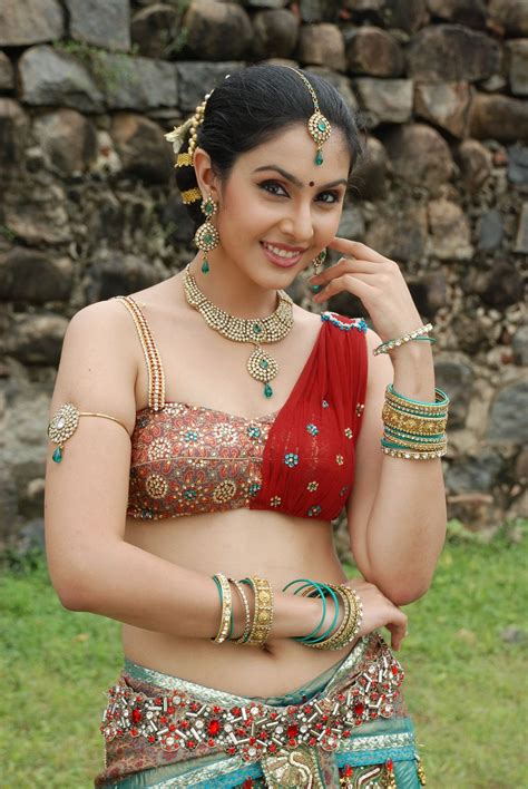 my india actress divya parameshwaran hot navel show stills