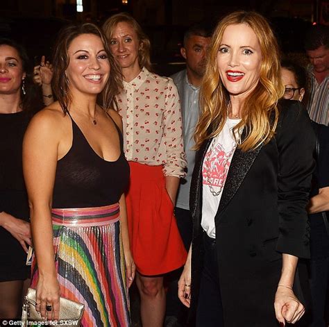 judd apatow supports wife leslie mann alongside daughters at sxsw daily mail online