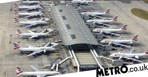 heathrow airport hit by technical issue as passengers told check