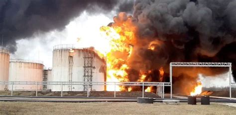 war in ukraine russia accuses ukraine of attacking oil depot bbc news