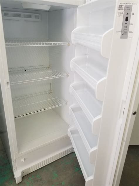 14 Cubic Ft Frigidaire Upright Frost Free Freezer For Sale In Houston
