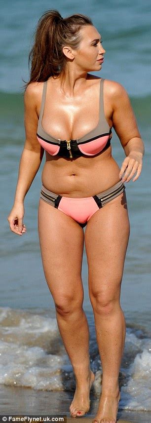 Lauren Goodger Nue 104 Photos Biographie News De Stars