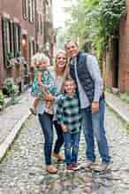 Image result for Family Picture Outfit Ideas. Size: 146 x 219. Source: www.katelphotography.com