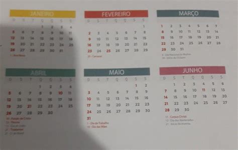 calendario traz os dias  semanas  os meses  ano acrescentando os feriados  fases da