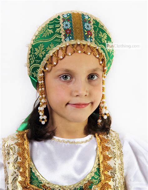 Russian Headdress Kokohnik Sudarinya