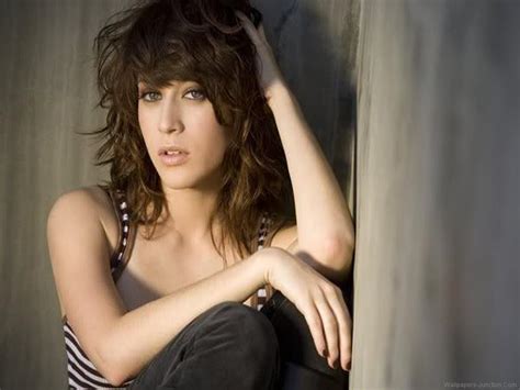 43 hot pictures of lizzy caplan from masters of sex will make you breath heavy
