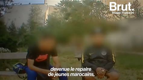 Dans Les Rues De Paris Les Enfants Perdus Du Maroc Youtube