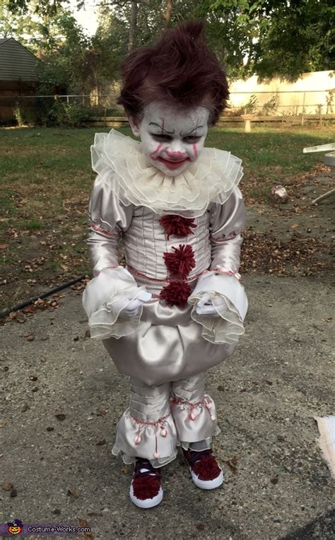 baby pennywise costume