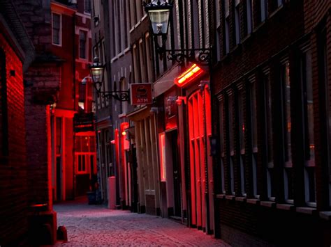 ‘it s a disaster amsterdam s red light district remains closed as the