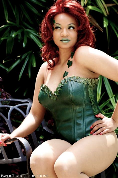 look at this gorgeous poison ivy cosplay fat and happy