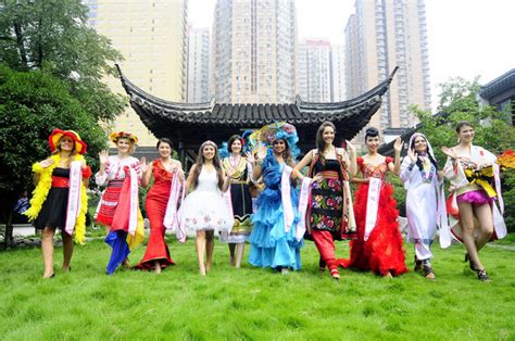 world  dresses   china chinadailycomcn