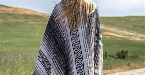 The 7 Best Outdoor Blankets