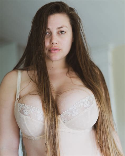 lillias right fresh from a shower inawe