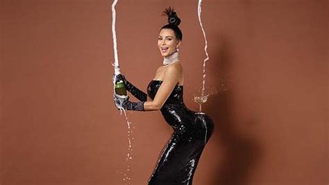 Kim Kardashian Bares Full Derriere To ‘break The Internet