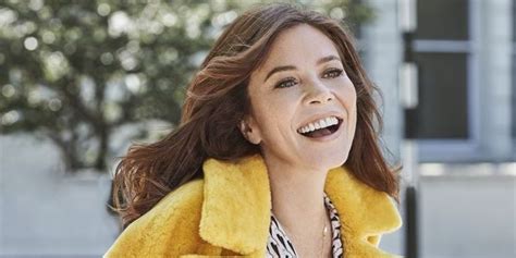 Anna Friel Reveals She S In No Rush To Settle Down