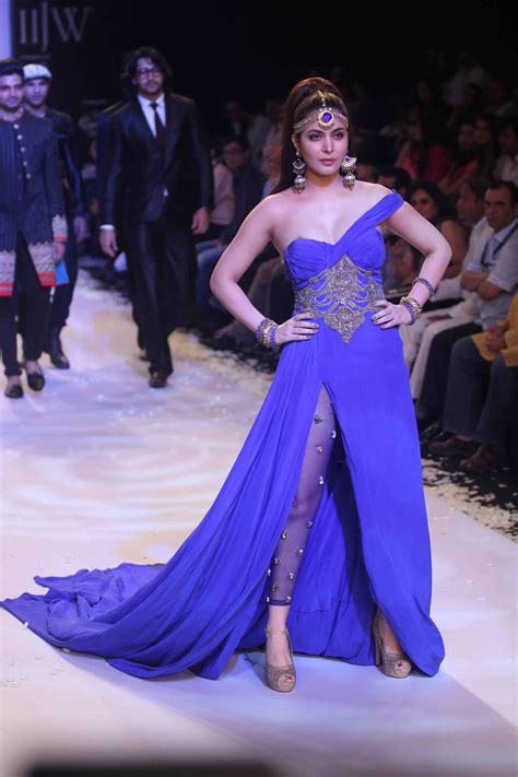 high quality bollywood celebrity pictures ankita shorey nip slip in blue dress at gitanjali