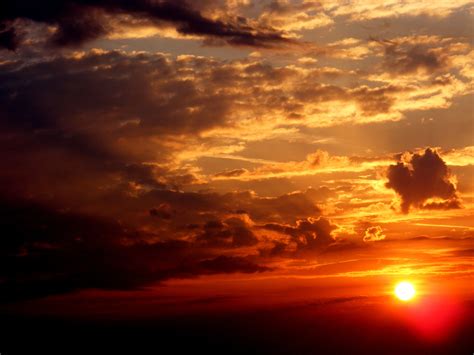 무료 이미지 수평선 구름 태양 해돋이 일몰 햇빛 새벽 분위기 황혼 저녁 어스름 빨간 잔광 아침에 붉은