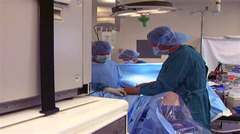 laparoscopic hysterectomy youtube
