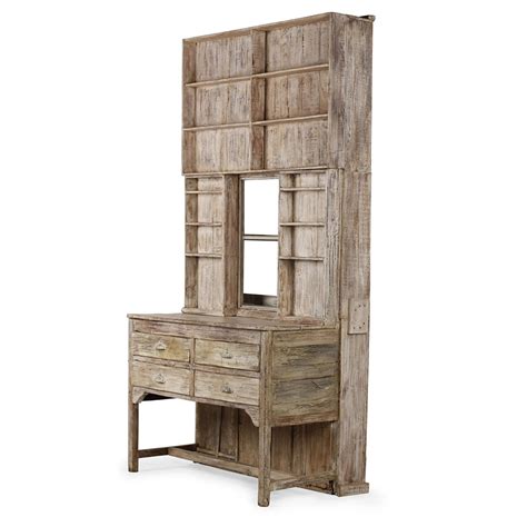 grand meuble de magasin en bois decape de style vintage