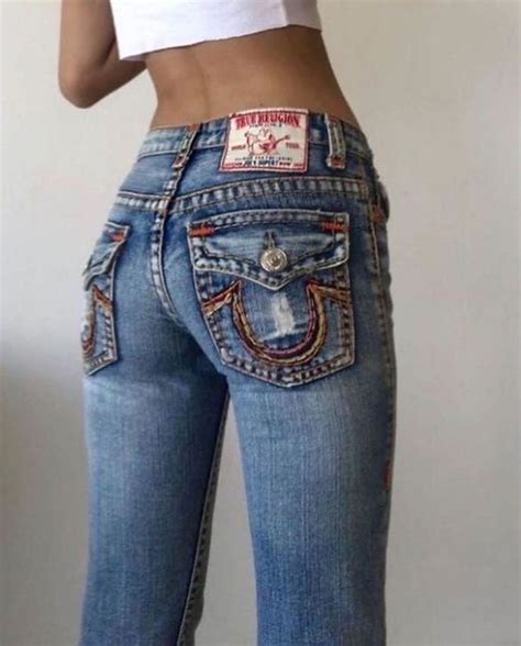 what do you wear with jeans quora
