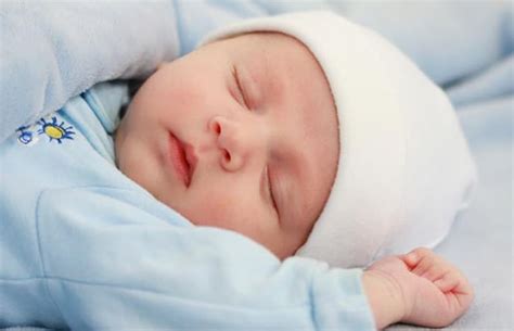 ¿los Bebés Necesitan Almohadas Para Dormir