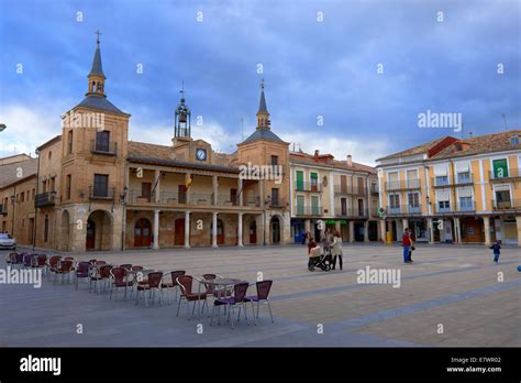el burgo de osma ciudad de osma main square plaza mayor soria province castilla leon spain