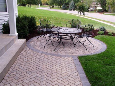 tips  tricks  laying  outdoor brick patio