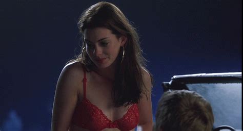 Anne Hathaway Nude And Sexy Scenes 6 Video And 39 Photos