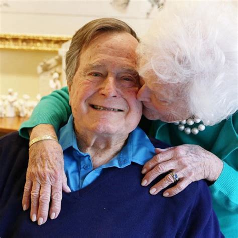 George And Barbara Bush S 72 Yr Old Love Story Inspiremore
