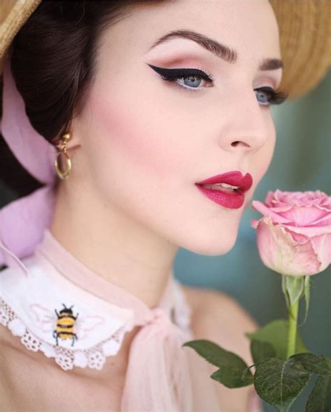 In 2019 Vintage Makeup Looks Retro Makeup Vintage Makeup