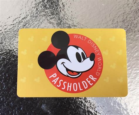 disney world annual pass card  information booklet   magic