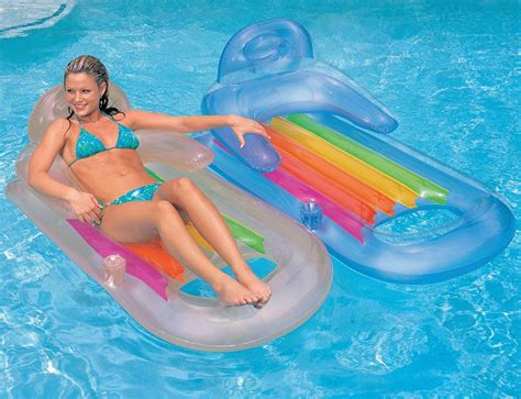 highly rated pool floats starting