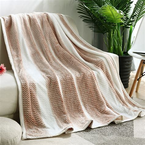 super soft fleece blanket warm lightweight breathable full bed blanket brown