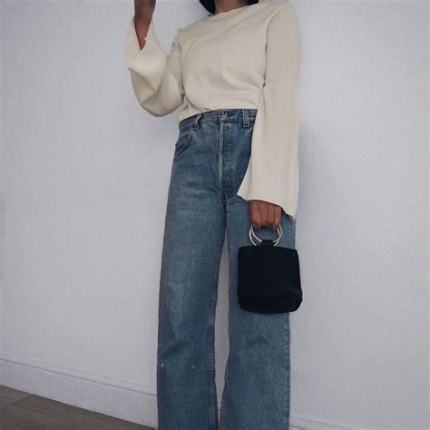 fashion mom jeans style