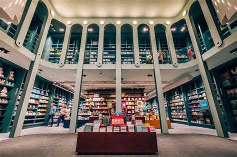 werkzaamheden boekhandel leidschendam koenders en te pas