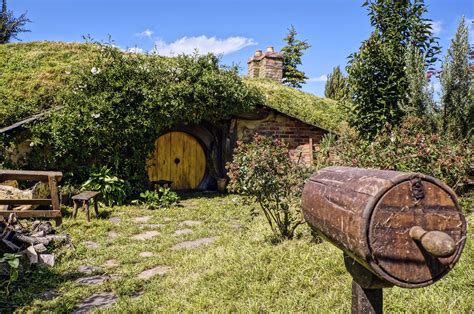 magic   hobbit house
