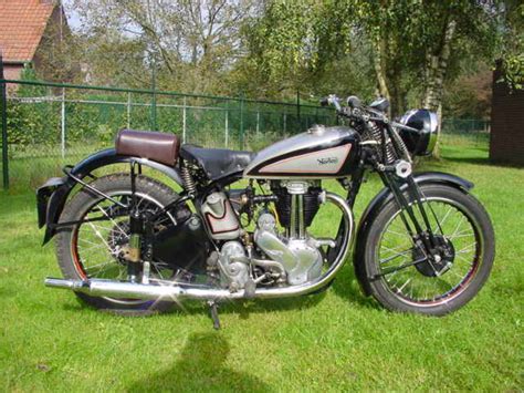 top  coolest vintage british motorcycles axleaddict