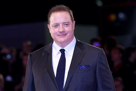 brendan fraser cries   whale standing ovation   find  film offensive